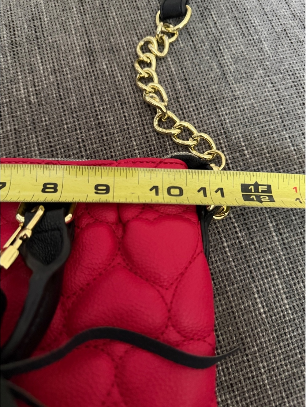 Betsey Johnson Red Heart Quilted Satchel Crossbody Bag Tassel Charm Top Handle - Picture 5 of 6